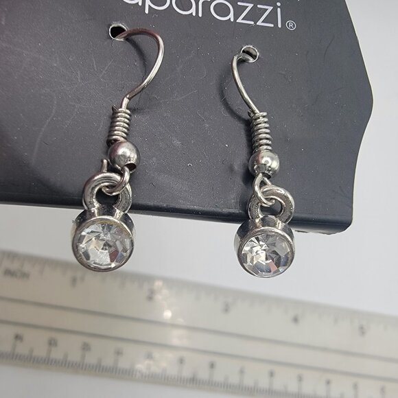 NEW Paparazzi Classic Dangle Earrings‎ NWT - Picture 2 of 2